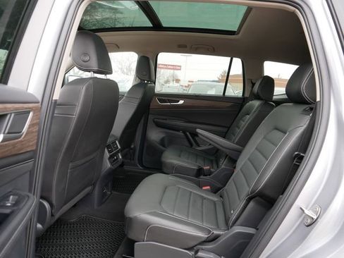Certified 2025 Volkswagen Atlas SEL image 16