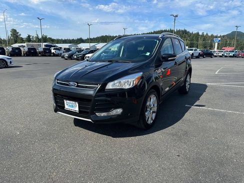 Used 2014 Ford Escape Titanium AWD/4WD image 6