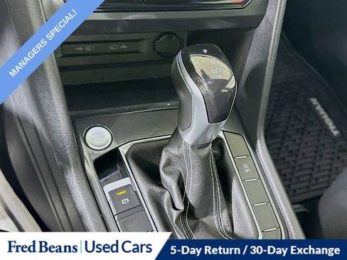 Used 2023 Volkswagen Tiguan SE image 17