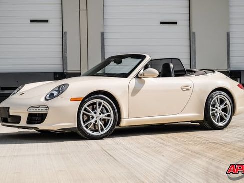 Used 2009 Porsche 911 Carrera RWD image 38
