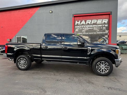 Used 2018 Ford F350 Lariat w/ Lariat Ultimate Package image 4