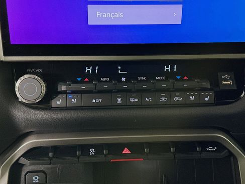 Used 2025 Toyota Tundra Limited image 22