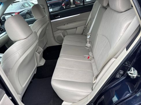 Used 2014 Subaru Outback 2.5i Premium w/ Accessory Value Package (OYR) image 20