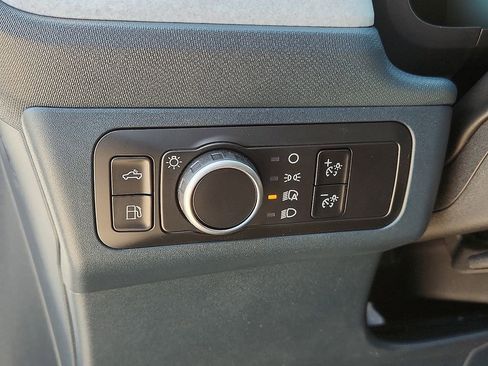 New 2025 Ford Maverick XLT FWD image 17