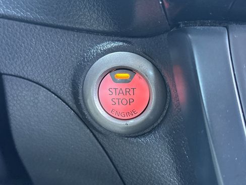 Used 2019 Nissan Sentra SV FWD image 21