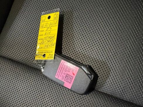 Used 2023 Kia Stinger GT-Line w/ Sun & Sound Package image 11