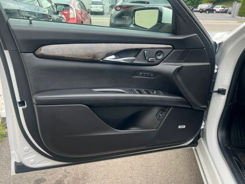 Used 2019 Cadillac CT6 Premium Luxury AWD/4WD image 11