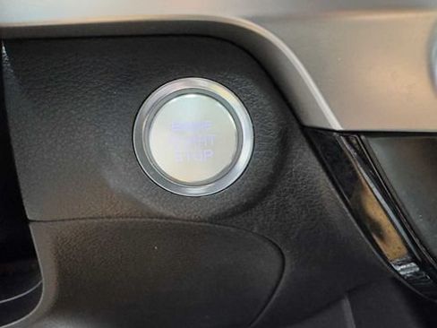 Used 2023 Kia Telluride S FWD image 27