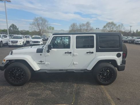 Used 2013 Jeep Wrangler Unlimited Sport AWD/4WD image 9