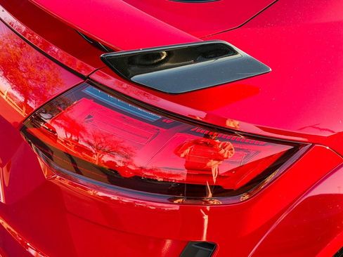 Used 2019 Audi TT RS image 9