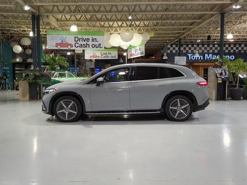 Used 2023 Mercedes-Benz EQS 450+ 4MATIC SUV image 11