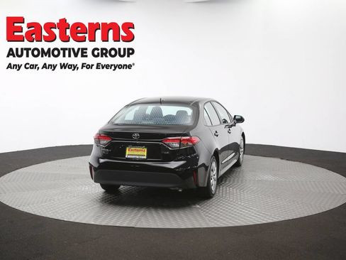 Used 2025 Toyota Corolla LE FWD image 37