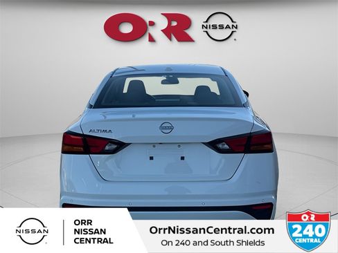 Certified 2025 Nissan Altima 2.5 S image 6