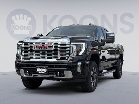 New 2026 GMC Sierra 2500 Denali w/ Technology Package AWD/4WD image 1