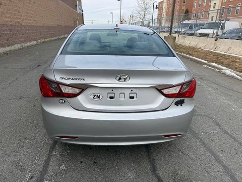 Used 2013 Hyundai Sonata GLS w/ Popular Equipment Pkg FWD image 6