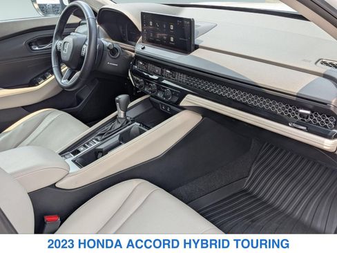 Used 2023 Honda Accord Touring image 27