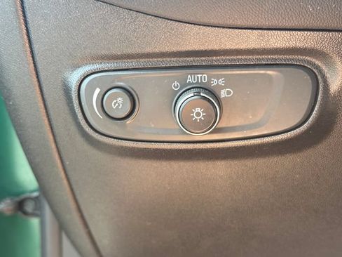 Used 2019 Chevrolet Equinox LT FWD image 35
