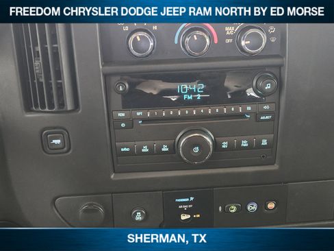 Used 2014 Chevrolet Express 2500 LT w/ LT Preferred Equipment Group image 12