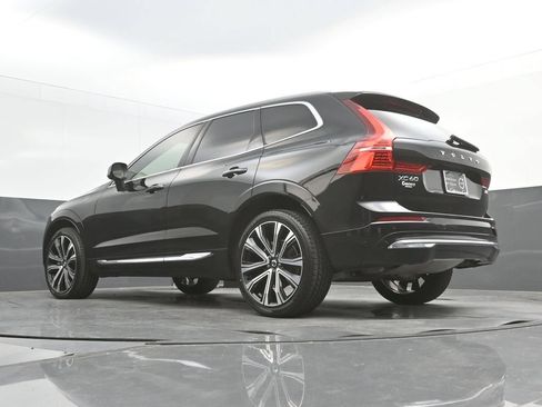 Certified 2023 Volvo XC60 B5 Ultimate w/ Climate Package AWD/4WD image 32