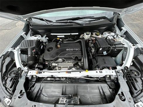 Used 2021 GMC Terrain SLT image 17