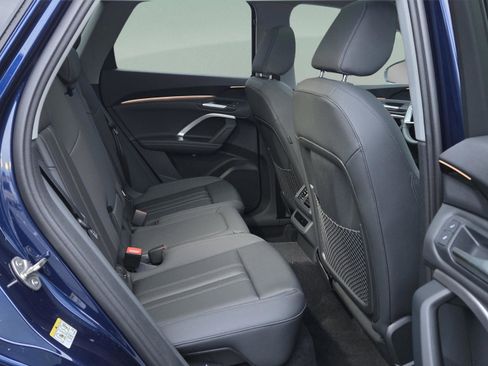 New 2025 Audi Q5 Premium image 28