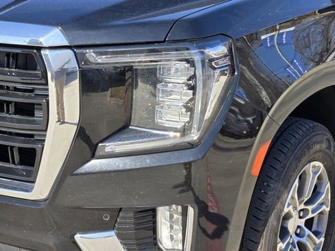 Used 2023 GMC Yukon SLE image 8