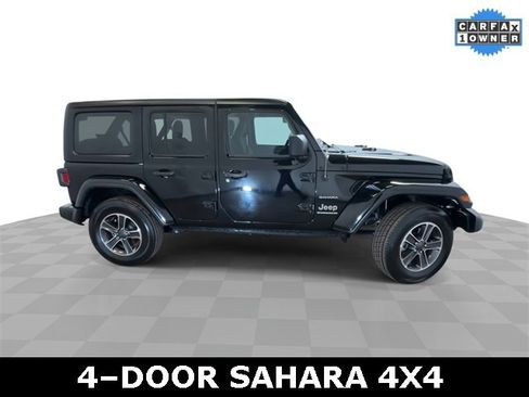 Used 2023 Jeep Wrangler Sahara image 2