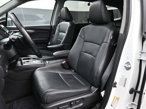 Used 2022 Honda Pilot EX-L image 16