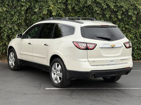 Used 2014 Chevrolet Traverse LTZ AWD/4WD image 5