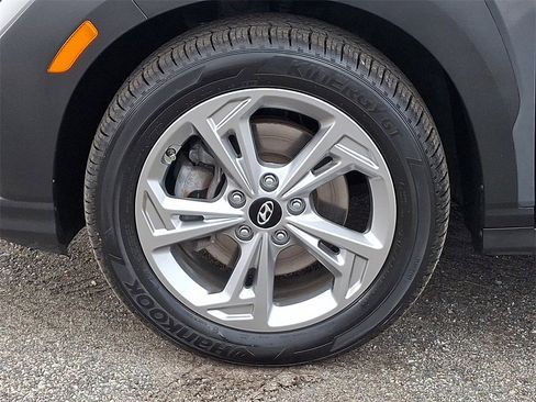 Used 2023 Hyundai Kona SEL w/ Cargo Package image 8