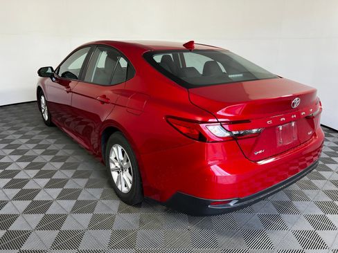 Used 2025 Toyota Camry LE FWD image 7