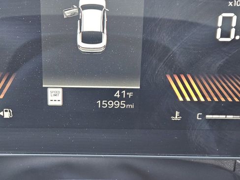 Used 2025 Kia K4 LXS image 28