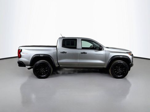 Used 2023 Chevrolet Colorado Trail Boss w/ Technology Package AWD/4WD image 10