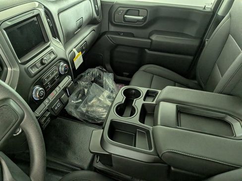 New 2026 GMC Sierra 2500 Pro w/ Convenience Package AWD/4WD image 22