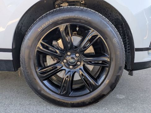 Used 2020 Land Rover Range Rover Velar R-Dynamic S image 27