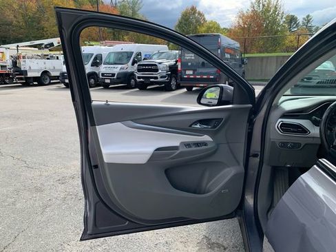 Used 2023 Chevrolet Bolt EUV Premier w/ Sun & Sound Package image 20