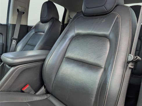 Used 2018 Chevrolet Colorado Z71 AWD/4WD image 12