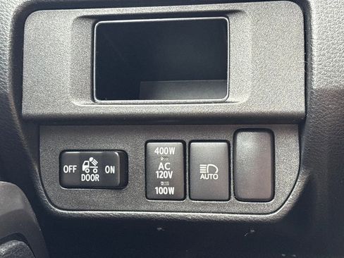Used 2019 Toyota Tacoma 4x4 Double Cab image 22