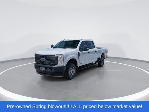 Used 2024 Ford F250 XL w/ FX4 Off-Road Package AWD/4WD image 4