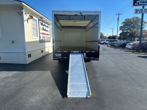 Used 2021 GMC Savana 3500 Extended w/ Power Convenience Package image 8