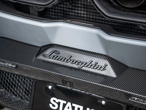 Used 2024 Lamborghini Revuelto AWD/4WD image 25