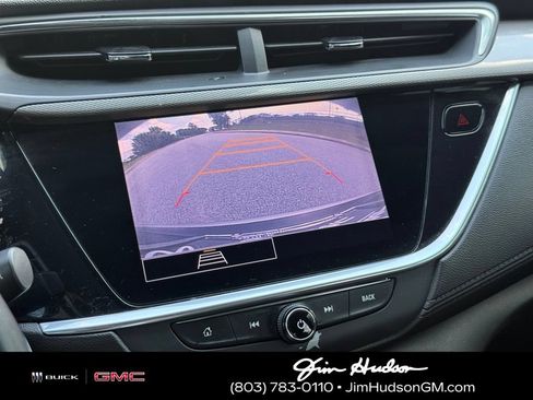 Used 2020 Buick Encore GX Preferred w/ Cold Weather Comfort Package AWD/4WD image 5