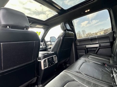 Used 2019 Ford F250 Platinum w/ Platinum Ultimate Package image 23