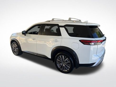 Certified 2023 Nissan Pathfinder SL w/ SL Premium Package AWD/4WD image 47