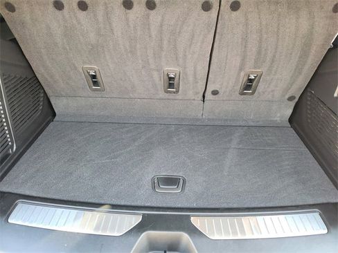 Used 2024 GMC Yukon Denali Ultimate w/ LPO, Floor Liner Package image 35