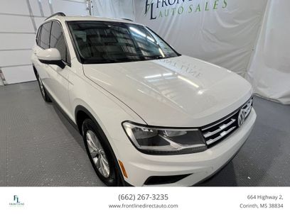 Used 2018 Volkswagen Tiguan SE w/ Front Fog Lights Package