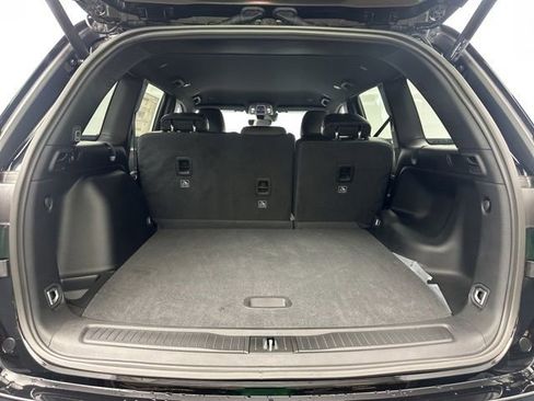 New 2026 Jeep Grand Cherokee Altitude AWD/4WD image 17