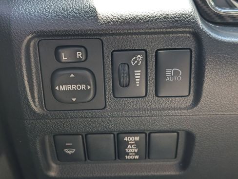 Used 2021 Toyota 4Runner TRD Off-Road Premium w/ Moonroof Package AWD/4WD image 26
