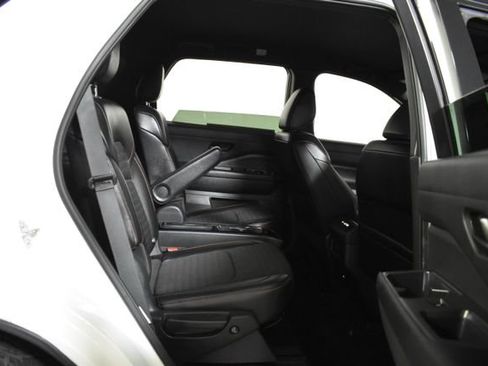 Certified 2024 Nissan Pathfinder Rock Creek AWD/4WD image 35