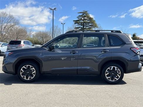 Certified 2025 Subaru Forester image 28